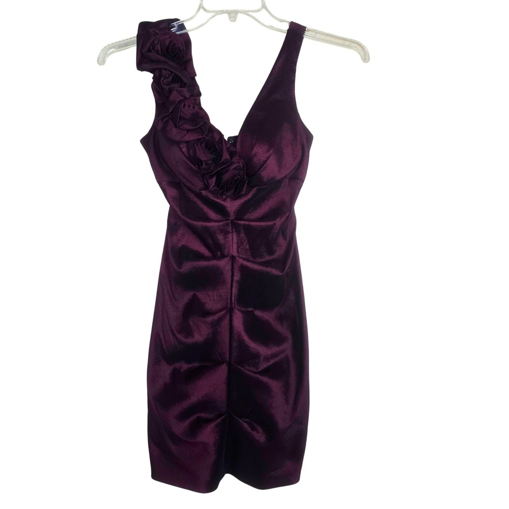 XSCAPE by Joanna Chen Dress 4P Deep Red‎ Metallic Rosette One Shoulder Ruching